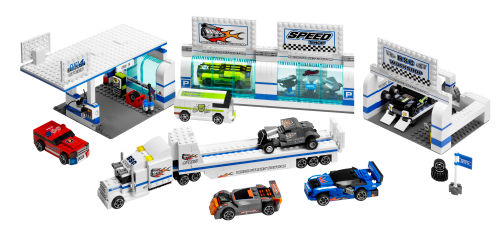 8154 Brick Street Customs Sets