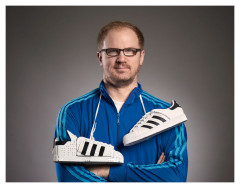 LEGO 10282 instructions page 8 – build guide