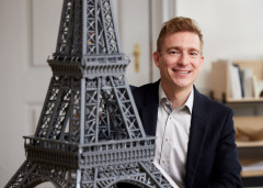 LEGO 10307 instructions page 12 – build guide