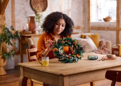 LEGO 10340 instructions page 4 – build guide