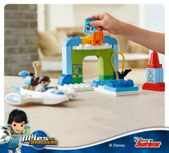 LEGO 10826 instructions page 8 – build guide