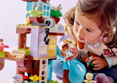 LEGO 10993 instructions page 109 – build guide