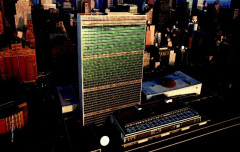 LEGO 21018 instructions page 3 – build guide