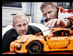 LEGO 42056 instructions page 10 – build guide