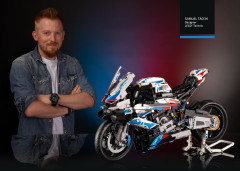 LEGO 42130 instructions page 9 – build guide