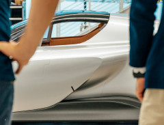 LEGO 42143 instructions page 10 – build guide