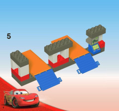 LEGO 5829 instructions page 6 – build guide